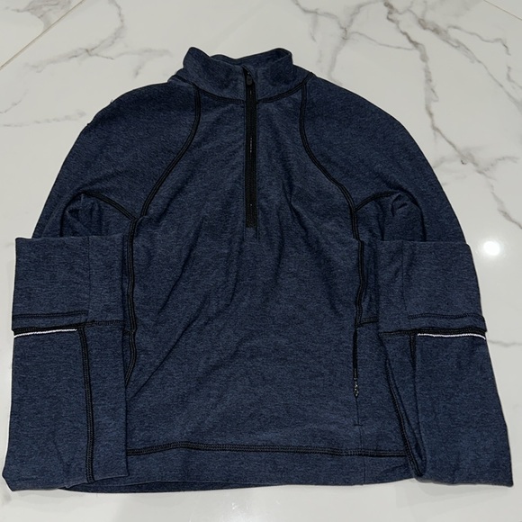 Lululemon rulu cropped half zip - Picture 2 of 5